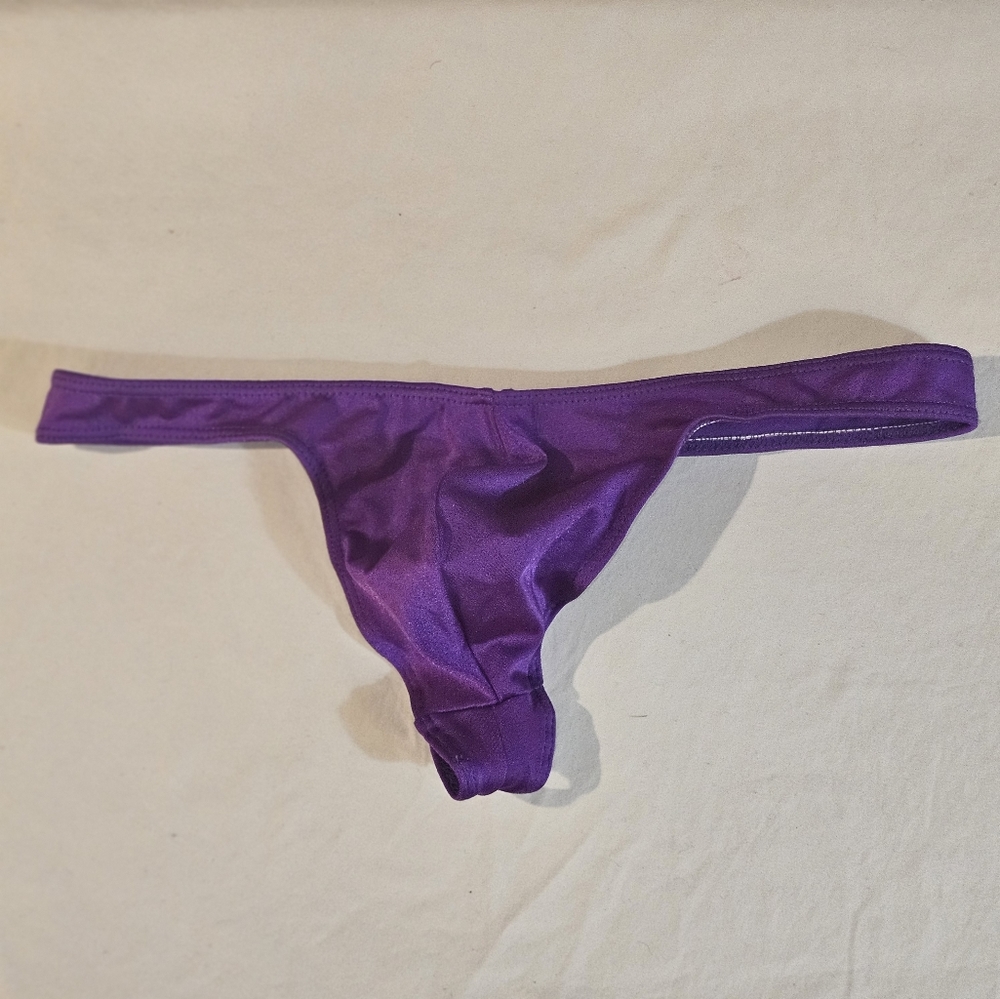 Purple Muscleskins Men's Thong Swimsuit -Size Large